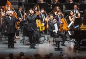 Das West-Eastern Divan Orchestra spielt De Falla und Ravel - Salzburger Festspiele 2022