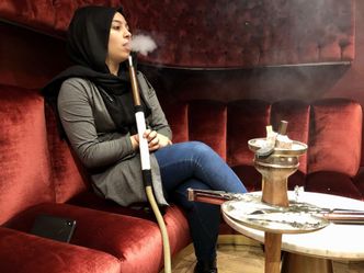 Shisha - Das gefährliche Geschäft mit dem kalten Rauch