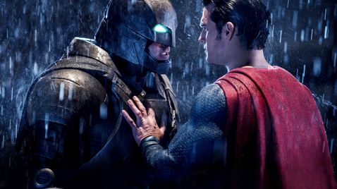 Batman v Superman: Dawn of Justice auf Warner TV Film